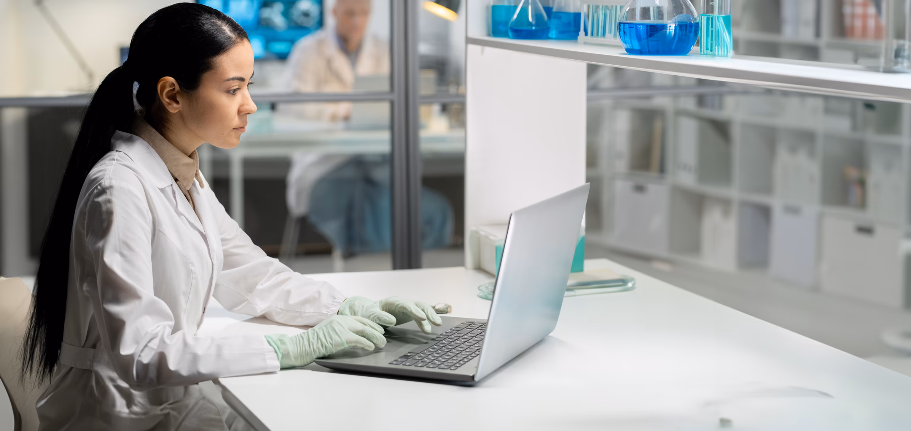 healthtech_development_00_hero