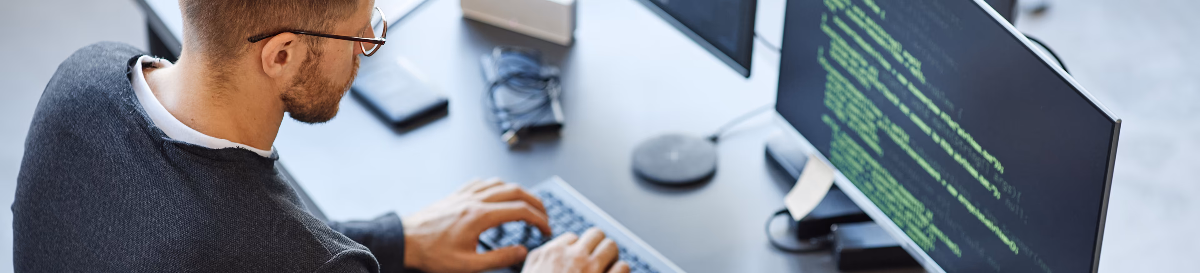 uk-services-saas-development_00_hero