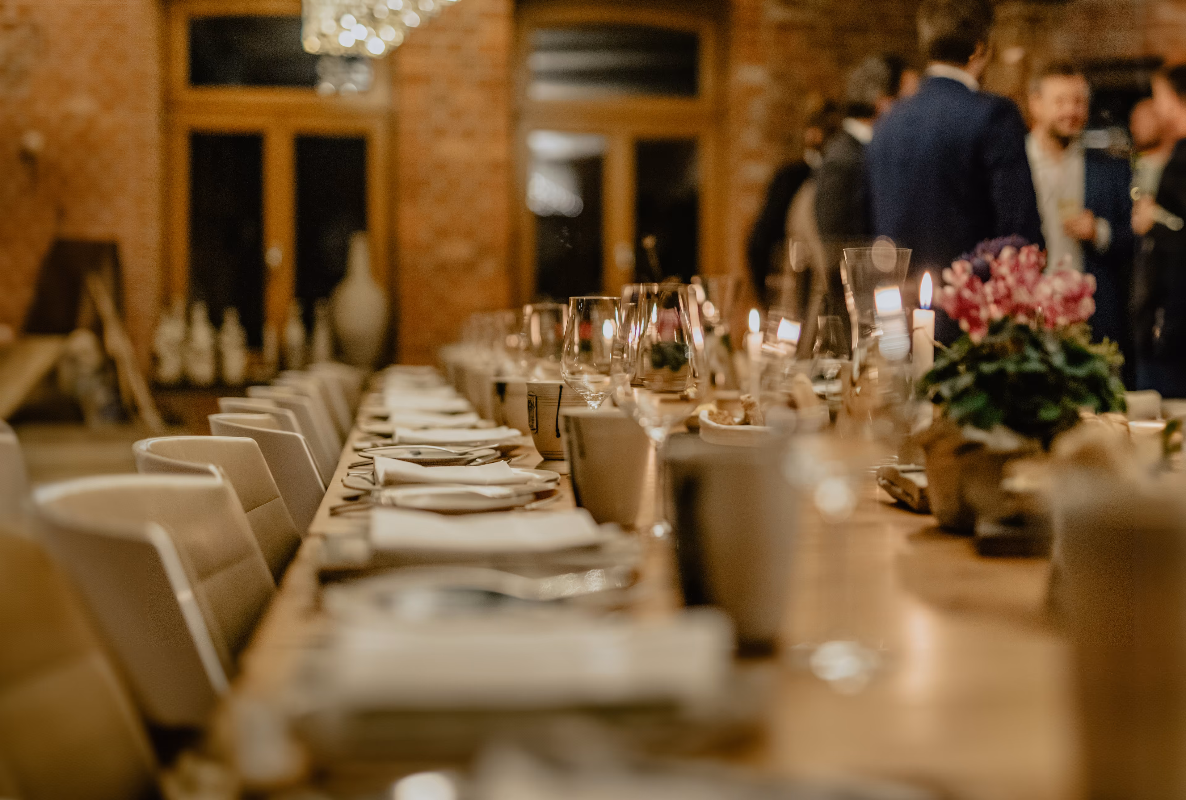 uk_company_techtable_00_hero-6