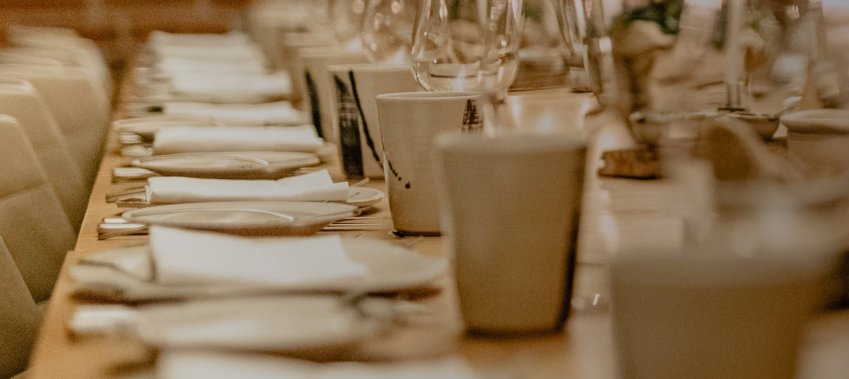 uk_company_techtable_02_cta-with-blur-3