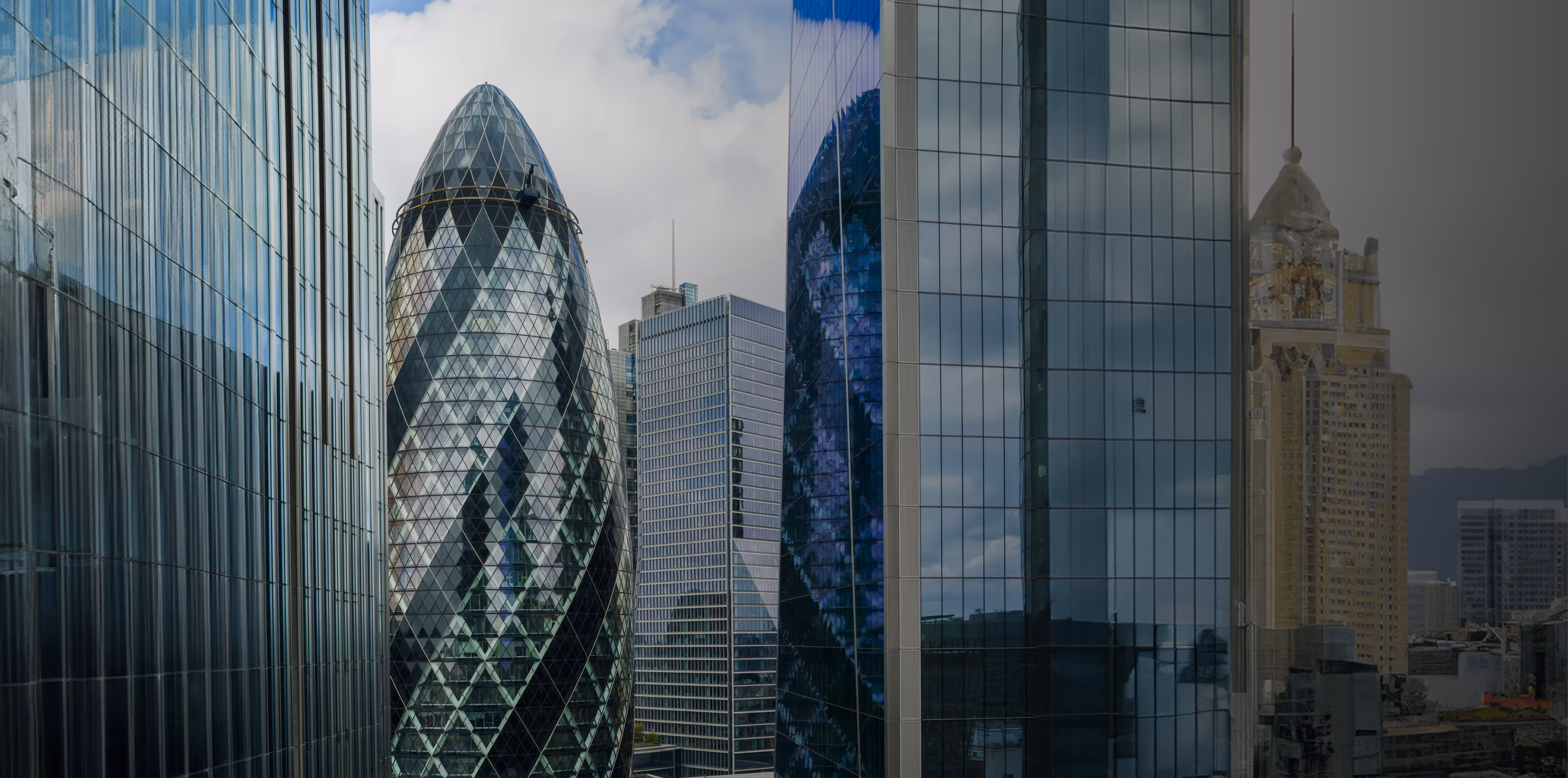 uk_healthcare_fitness_04_cta-with-blur